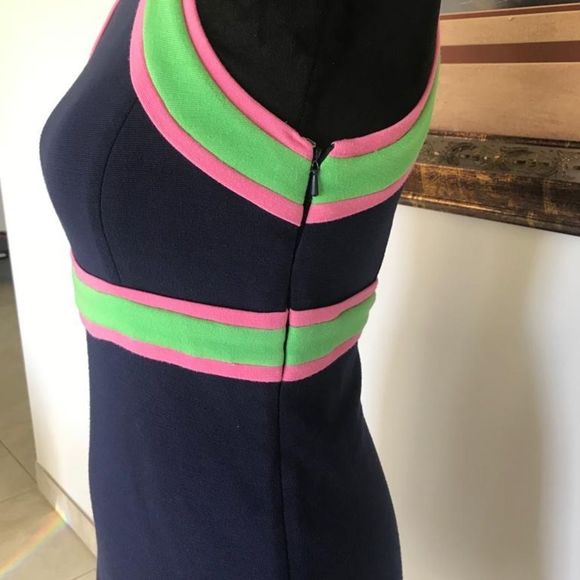 Lily Pulitzer size 0 scoop neck stretchy dress  - Picture 4 of 10